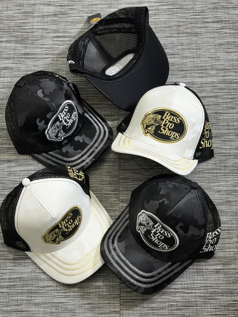 Astro Bass Pro Shops Camo Dual Gold & Silver